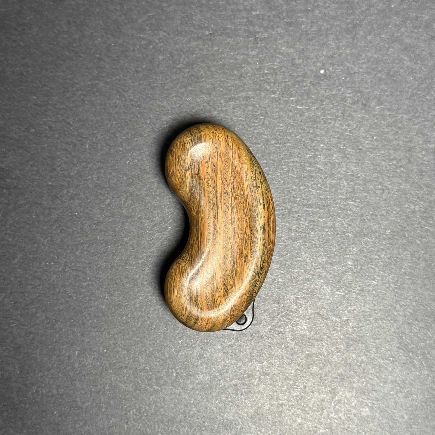 Cashew-Green Sandalwood